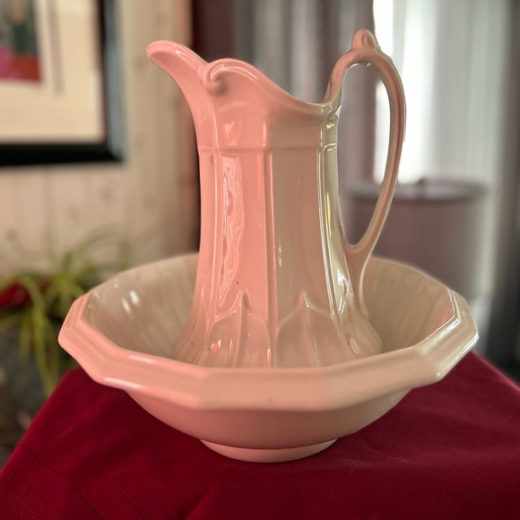 Sydenham by Redcliff - Picture 1 of 4